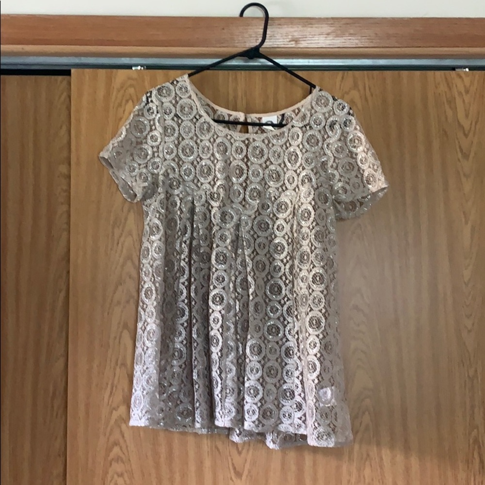 AKEMI + KIN Shirt